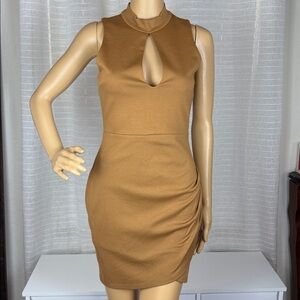 Mind Code, Beautiful dress, Medium